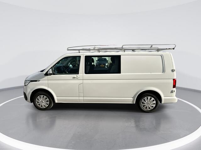 Volkswagen TRANSPORTER 2.0TDi 150pk DSG DC Comfortline L2 · Camera · Apple/Android Car Play · Navigatie · Imperiaal · Trekhaak · Automaat