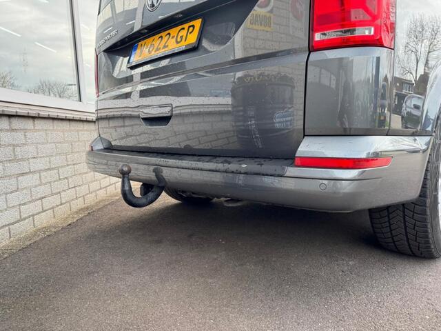 Volkswagen TRANSPORTER 2.0 TDI L2H1 Dubbelcabine Euro 6 Voorruitverwarming Leder Goed onderhouden