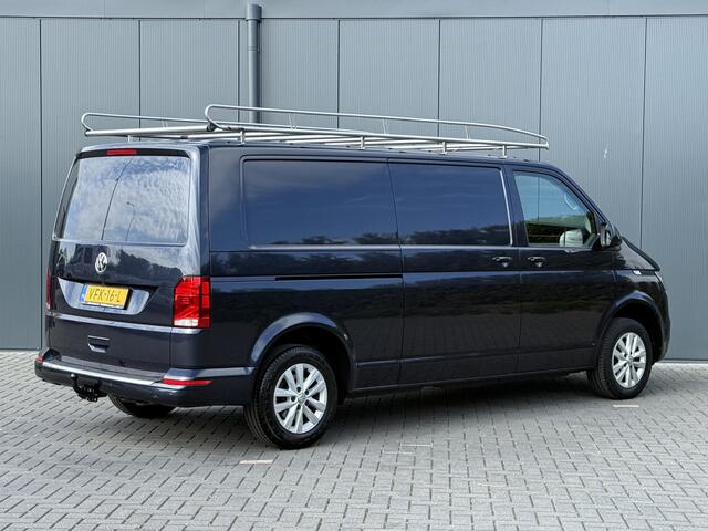 Volkswagen TRANSPORTER 2.0 TDI 111 PK HIGHLINE / STARLIGHT BLUE METALLIC / L2H1 / TREKHAAK / IMPERIAAL / CAMERA / CRUISE / AIRCO