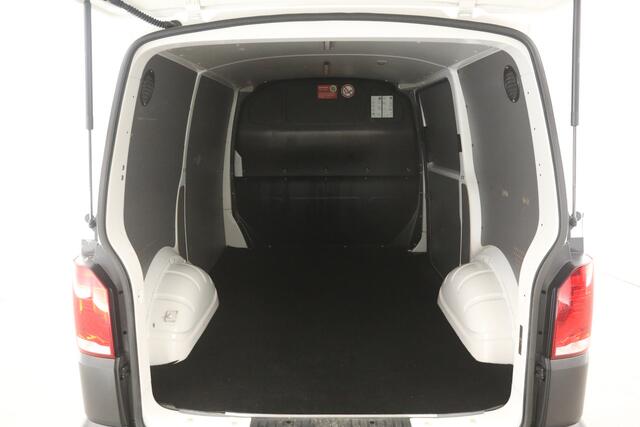 Volkswagen TRANSPORTER T6.1 2.0 TDI L1H1 | Airco | Camera | Carplay | Navi | Parkeersens.