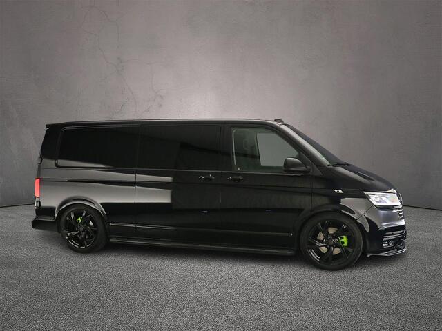 Volkswagen TRANSPORTER 2.0 TDI 204pk DSG L2 DC Caravelle Highline | Climatronic | Verlaagd | 20" | Leder | Elec. schuifdeuren | Trekhaak | Blackstyle