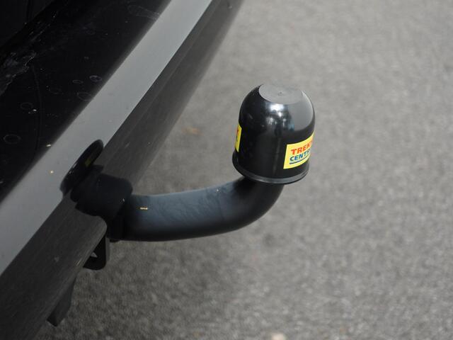 Volkswagen TRANSPORTER 2.0 150PK L2H1 Highline Automaat Airco Navi Parkeersensoren Camera Trekhaak Carplay