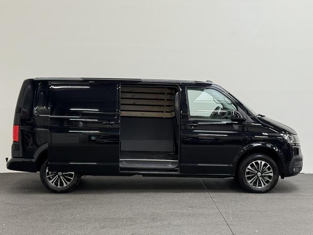 Volkswagen TRANSPORTER 2.0 TDI L2H1 28 Highline Automaat Automaat Camera Airco Cruise Navi Trekhaak