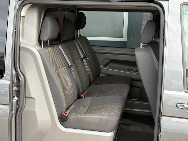 Volkswagen TRANSPORTER 2.0 TDI 150PK L2 BULLI / Dubbel Cabine / ACC / Carplay / DAB / PDC / Navi