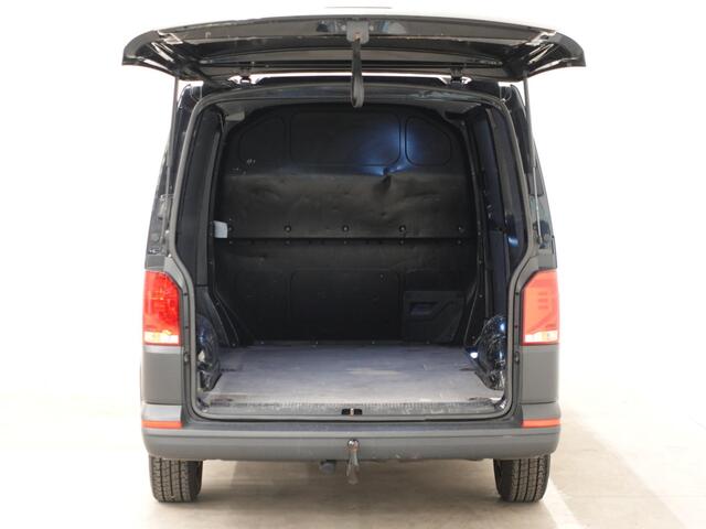 Volkswagen TRANSPORTER 110pk L1H1 Airco Cruise control Trekhaak Camera Apple Carplay/Android Auto