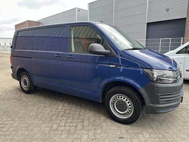 Volkswagen TRANSPORTER 2.0 TDI L1H1 Airco,trekhaak
