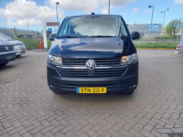 Volkswagen TRANSPORTER 2.0 TDI L2H1 28 Comfortline 110 pk / PDC / Cruise / Trekhaak