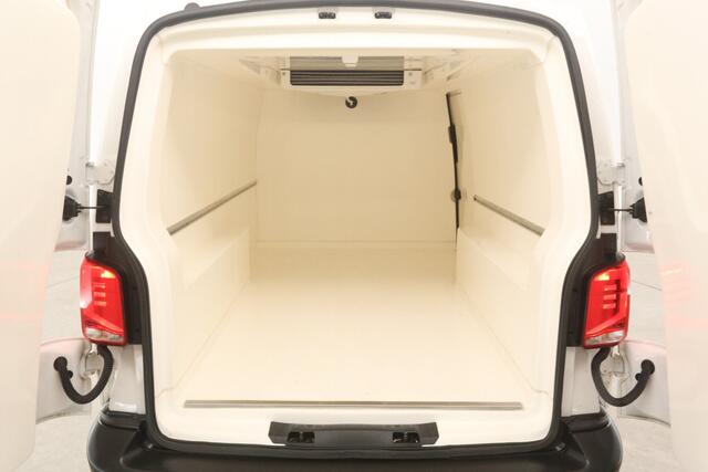 Volkswagen TRANSPORTER 2.0 TDI 150PK DSG L2H1 | Koelwagen 0° | Automaat | Airco | 3 Zits | Koelauto | Parkeersens.