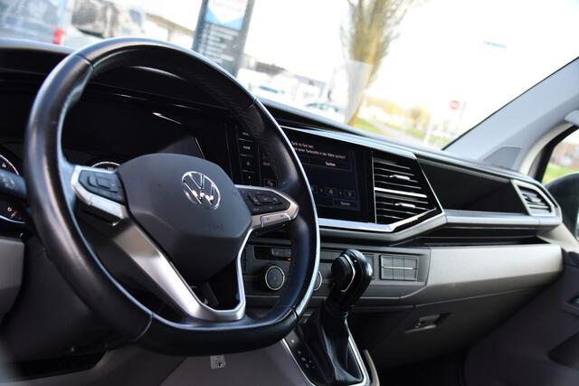 Volkswagen TRANSPORTER 2.0 TDI L2H1 30 Highline PB Edition Camera, Cruise, Carplay, LED, 2 x Schuifdeur, Automaat, Stoelverwarming, Voorruit verwarming, Uniek!