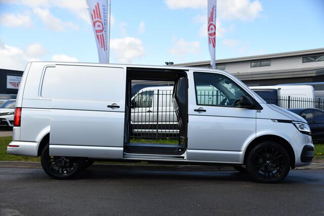 Volkswagen TRANSPORTER 2.0 TDI L2H1 30 Highline PB Edition Camera, Cruise, Carplay, LED, 2 x Schuifdeur, Automaat, Stoelverwarming, Voorruit verwarming, Uniek!