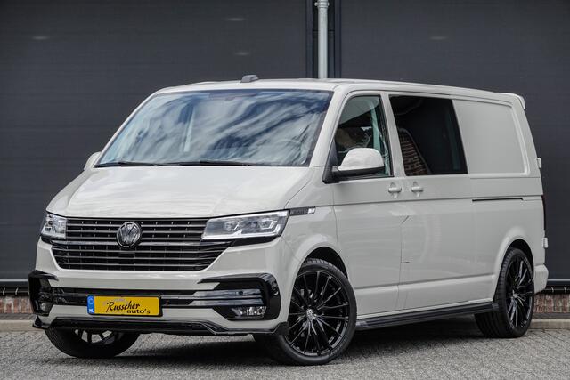 Volkswagen TRANSPORTER L2H1 | Dubbele Cabine | Bulli | 2.0Tdi 150Pk DSG7 | 2x Schuifdeur | Achteruitrijcamera | Spoilerpack | Treeplanken | 20'' | Ascot Grey
