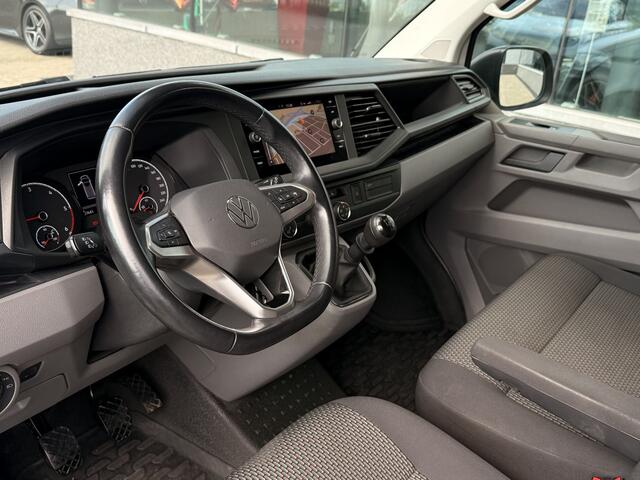 Volkswagen TRANSPORTER 2.0 TDI L2H1 28 Comfortline T6 | 150PK | 6Bak | Navi | Apple Carplay