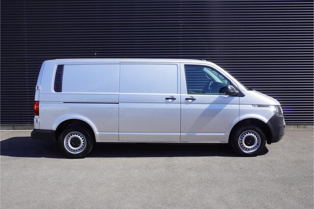 Volkswagen TRANSPORTER 150 pk Automaat L2H1 Apple Carplay Cruise control Parkeersensoren Airco