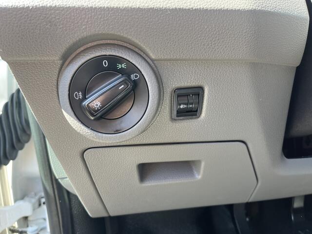 Volkswagen TRANSPORTER 2.0 TDI L2H1 DC Euro 6 Pick up Dubbele cabine open laadbak Pick-up Airco Telefoonverbinding 1e eigenaar 6-Persoons Werkverlichting P-up Doka Pritsche