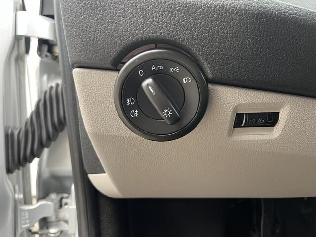 Volkswagen TRANSPORTER 2.0 TSI L2H1 Benzine / CNG Dubbele Schuifdeur Airco Cruise controle Bpm vrij Trekhaak Klep achter Omvormer Kastinrichting Standkachel Euro 6 Benzine Ideaal voor ombouw naar Camper !!