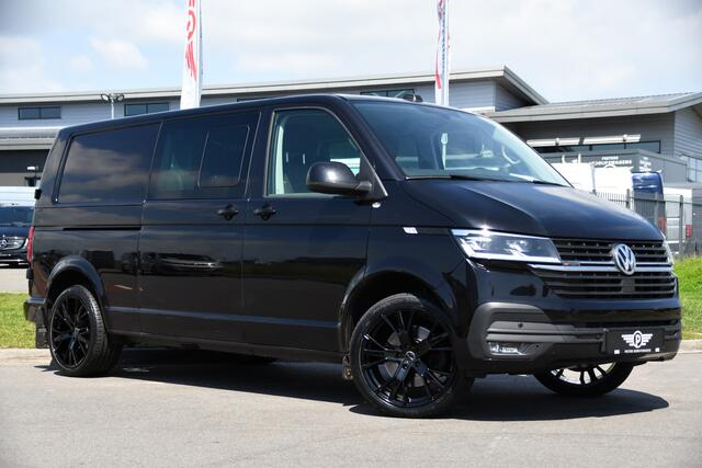 Volkswagen TRANSPORTER 2.0 TDI L2H1 DC 4Motion Black Edition Camera, Adaptieve Cruise, Carplay, LED, 4x4, Stoelverwarming, Automaat, Trekhaak, 199pk, Uniek!