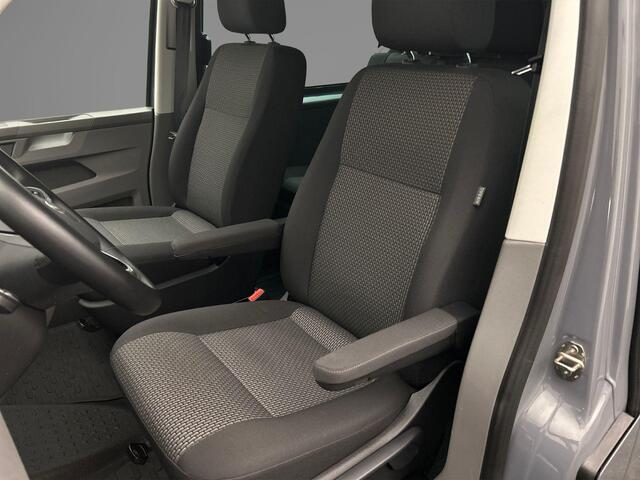Volkswagen TRANSPORTER T6.1 2.0 TDI 204pk DSG L2 Dubbele cabine | LED koplampen & achterlichten | 2x schuifdeur | Camera | Navigatie | Verwarmde voorruit | Stoelverwarming | Cruise Control | 17" | BPM-vrij