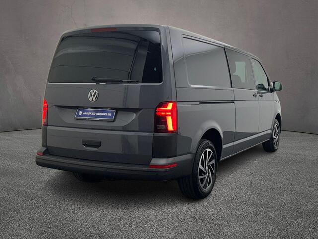 Volkswagen TRANSPORTER T6.1 2.0 TDI 204pk DSG L2 Dubbele cabine | LED koplampen & achterlichten | 2x schuifdeur | Camera | Navigatie | Verwarmde voorruit | Stoelverwarming | Cruise Control | 17" | BPM-vrij