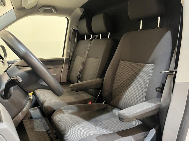 Volkswagen TRANSPORTER 2.0 TDI L2H1 / Euro 6 / Schuifdeur L + R / Airco / CarPlay / Trekhaak / Cruise Control / PDC / 3-Zits
