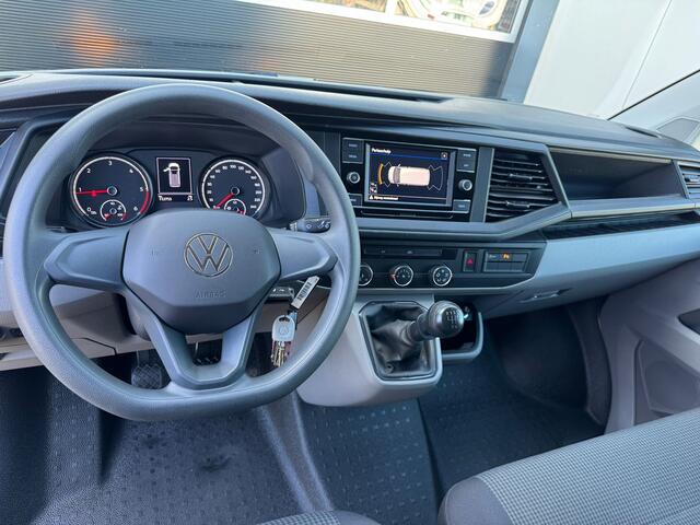 Volkswagen TRANSPORTER 2.0 TDI L1H1 28 > Trekhaak/P. sensoren v+a/Carplay