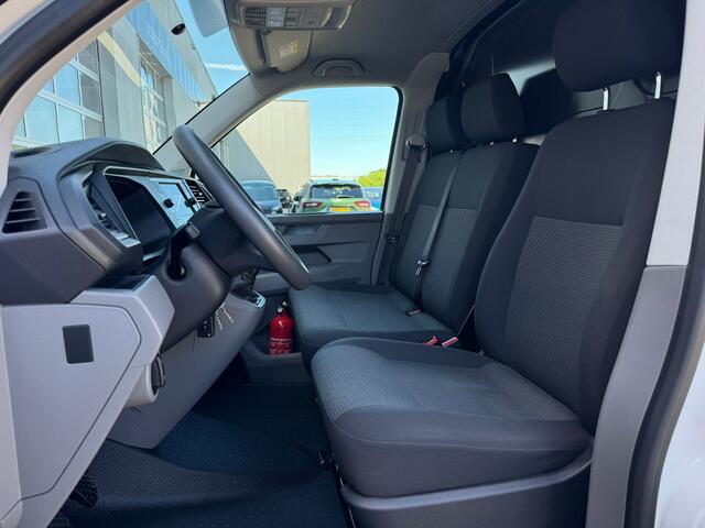 Volkswagen TRANSPORTER 2.0 TDI L1H1 28 > Trekhaak/P. sensoren v+a/Carplay