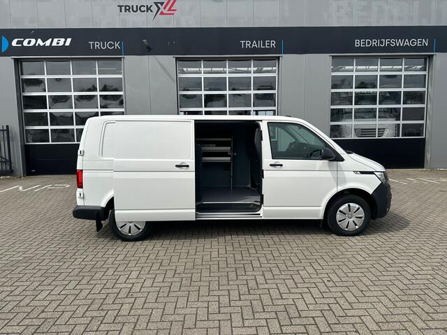 Volkswagen TRANSPORTER 2.0 TDI L2H1 28 > Complete inrichting (Sortimo) en BPM Vrij!/camera/automaat/150pk....
