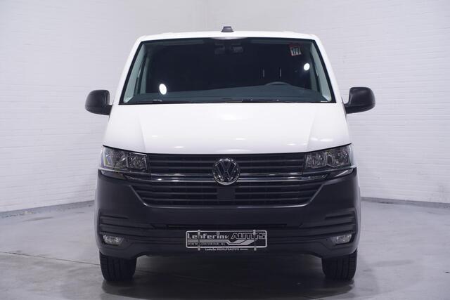 Volkswagen TRANSPORTER 2.0 TDI 110 pk L2H1 Airco, Achterklep, Camera Opbergkasten Laadruimte, PDC achter, 2-Zits