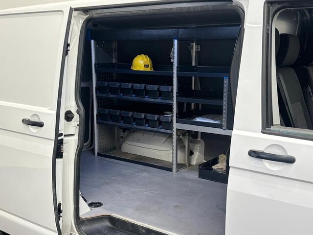 Volkswagen TRANSPORTER 2.0 TDI L1H1 30 Comfortline Airco Cruise Control Trekhaak Apple Carplay Parkeersensoren
