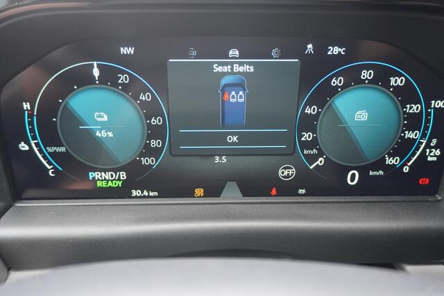 Volkswagen TRANSPORTER 2.5 eHybrid L2H1 30 Life, Climatronic, Achteruitrijcamera, Achterdeuren, Bijrijdersbank, Trekhaak