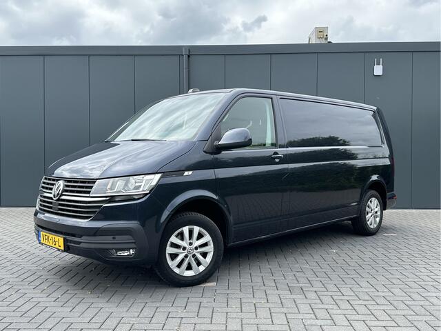 Volkswagen TRANSPORTER 2.0 TDI 111 PK HIGHLINE / STARLIGHT BLUE METALLIC / L2H1 / TREKHAAK / CAMERA / CRUISE / AIRCO
