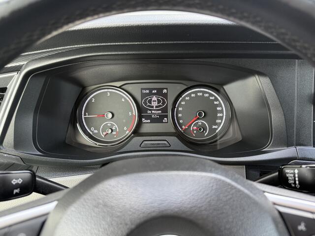 Volkswagen TRANSPORTER 2.0 TDI 111 PK HIGHLINE / STARLIGHT BLUE METALLIC / L2H1 / TREKHAAK / CAMERA / CRUISE / AIRCO
