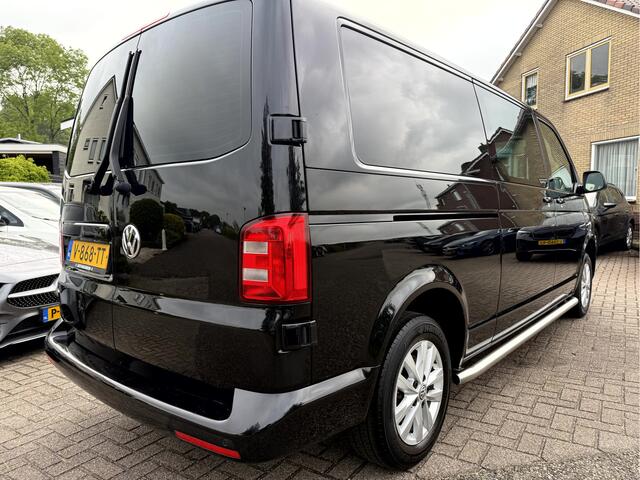 Volkswagen TRANSPORTER 2.0 TDI 150pk L2H1 Dubbel Cabine Highline 65262 km, NL. Auto.
