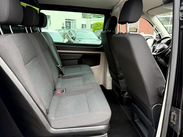 Volkswagen TRANSPORTER 2.0 TDI 150pk L2H1 Dubbel Cabine Highline 65262 km, NL. Auto.