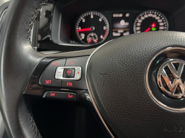 Volkswagen TRANSPORTER 2.0 TDI T6 Caravelle Highline lang Dsg Acc Navi Carplay