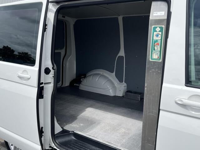 Volkswagen TRANSPORTER 2.0 TDI L1H1*4MOTION*ACC*NAVI*HAAK*A/C*CARPLAY*LM*