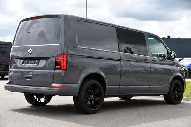 Volkswagen TRANSPORTER 2.0 TDI L2H1 30 DC Bulli Edition Adaptieve Cruise, Camera, Carplay, LED, Stoelverwarming, Standkachel, Automaat, Multimedia, Sensoren, Uniek!