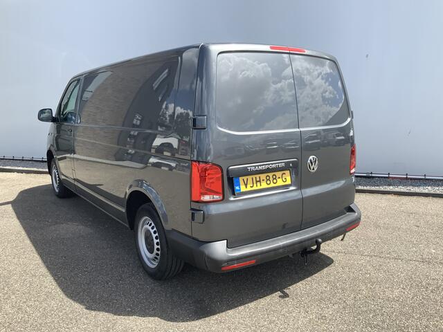 Volkswagen TRANSPORTER 2.0 TDI L2H1 28 Economy Business Airco Cruise 3 Zits Trekhaak 2200 kg Euro 6
