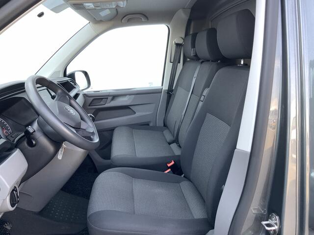 Volkswagen TRANSPORTER 2.0 TDI L2H1 28 Economy Business Airco Cruise 3 Zits Trekhaak 2200 kg Euro 6