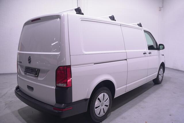 Volkswagen TRANSPORTER 2.0 TDI 110 pk L2H1 Airco, 2-Zits, Achterklep Laadruimte Pakket, PDC V+A, Dakdragers