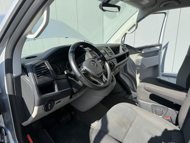 Volkswagen TRANSPORTER 2.0 TDI L2H1 DC Highline
