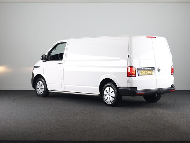 Volkswagen TRANSPORTER 2.0 TDI L2H1 28 Comfortline 110 pk | Verlengde garantie | Navigatie via App | Trekhaak | Parkeersensoren achter | Cruise control |