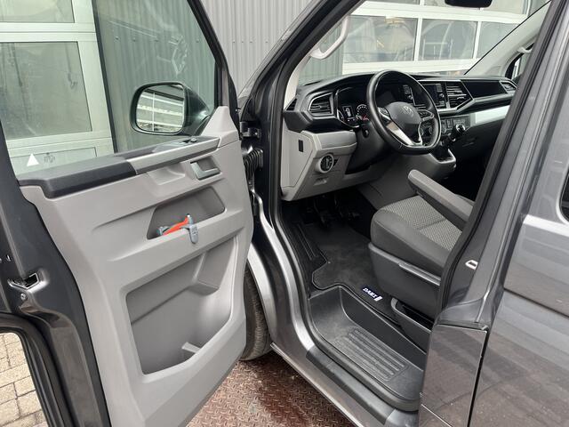 Volkswagen TRANSPORTER 2.0 TDI L2H1 DC 150pk Airco Cruise controle Telefoonverbinding Apple carplay Stuurwielbediening Parkeersensoren voor en achter Euro 6 1e eigenaar Dealer onderhouden