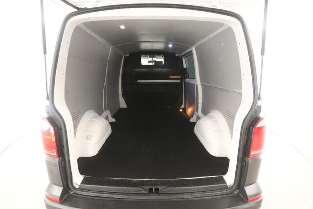 Volkswagen TRANSPORTER 2.0 TSI L2H1 150PK | Marge | Benzine | 3 Zits | Trekhaak | Elektrpakket