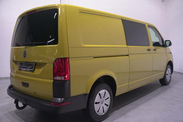 Volkswagen TRANSPORTER 2.0 TDI 110 pk L2H1 Airco, Apple Carplay, Camera, Cruise Control, Laadruimte Pakket, PDC V+A, 3-Zits