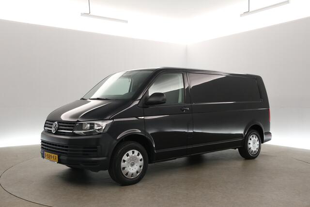 Volkswagen TRANSPORTER 2.0 TDI L2H1 140PK | Airco | 3 Zits | Trekhaak | Elektrpakket