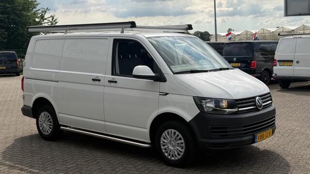 Volkswagen TRANSPORTER 2.0 TDI 62KW 84PK EURO 6 AIRCO/ IMPERIAAL/ TREKHAAK/ 100% DEALERONDERHOUDEN