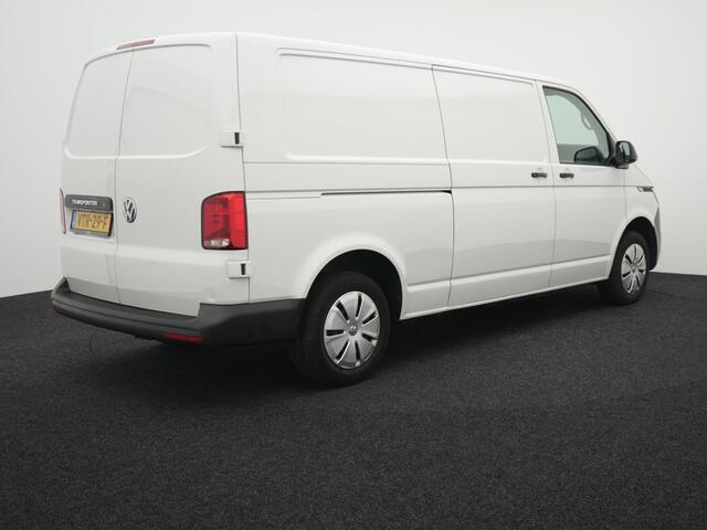 Volkswagen TRANSPORTER 2.0 TDI L2H3 Bj 2023 Km 37.000 BPM VRIJ 1e eigenaar !!