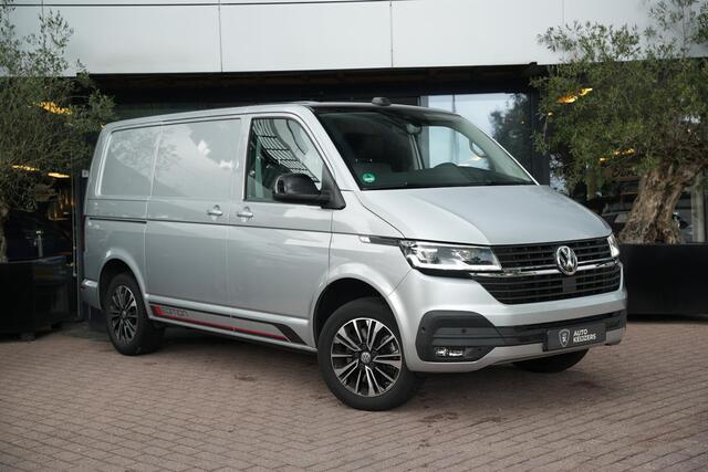Volkswagen TRANSPORTER 2.0 TDI L1H1 4Motion Edition | Automaat | Trekhaak | Multifunctioneel Stuurwiel | Navigatie | Parkeerhulp Voor + Achter | Cruise Control | LED-Koplampen | LED-Achterlichten | Achteruitrijcamera | Airco | DAB+ | Apple/Android Carplay |