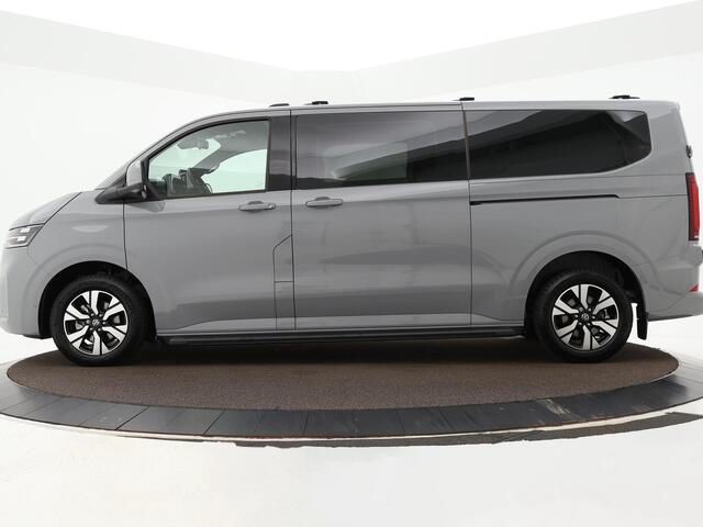Volkswagen TRANSPORTER 2.5 eHybrid 233pk CVT DC Bulli L2 · Lederen bekleding · Sportstoelen · Navigatie · Dubbel Cabine ·