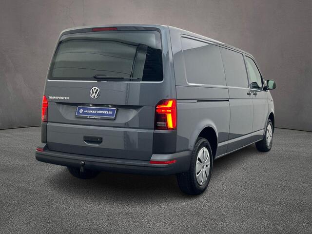 Volkswagen TRANSPORTER 2.0 TDI 110pk L2 | LED-koplampen | Adaptieve Cruise Control | Trekhaak | Apple Carplay / Android Auto | Side Assist | Laadvloer | BPM-vrij |